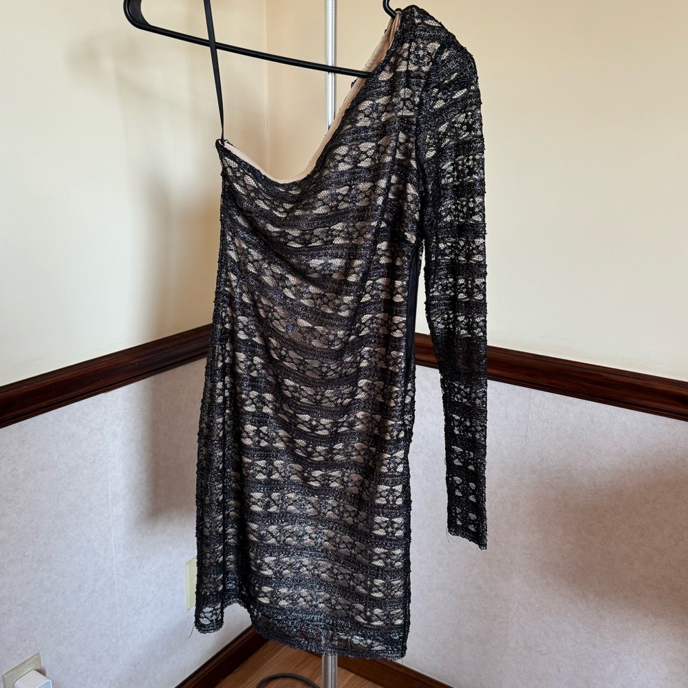 Bebe One Shoulder Long Sleeve Cocktail Dress